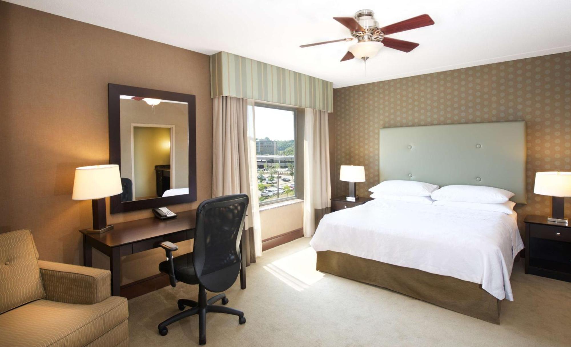 Hotel Homewood By Hilton Pittsburgh-southpointe